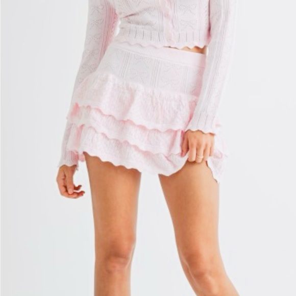 PINK CHAMPAGNE Knit Cardigan and Skirt Set - Picture 6 of 6